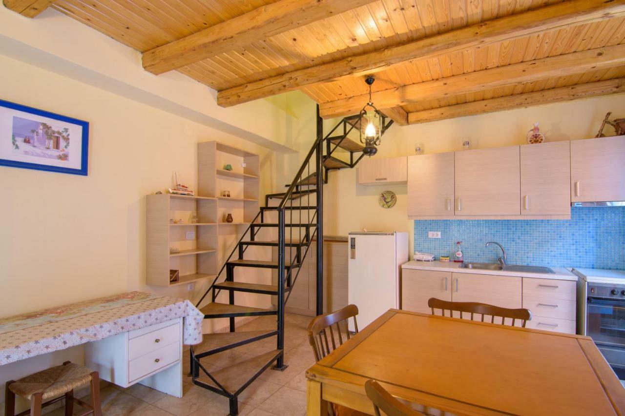 Lilas Traditional Maisonette Elounda  Exterior photo