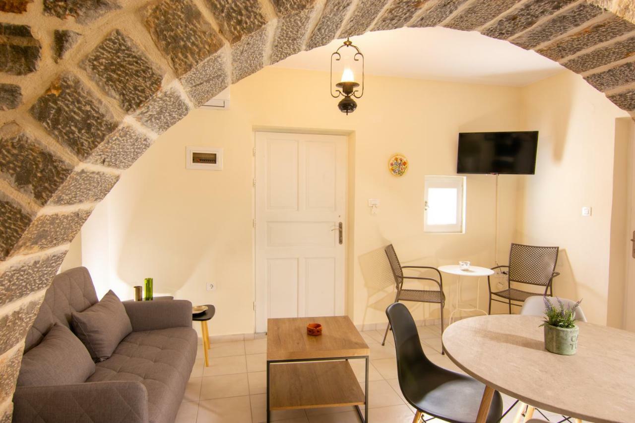 Lilas Traditional Maisonette Elounda  Exterior photo